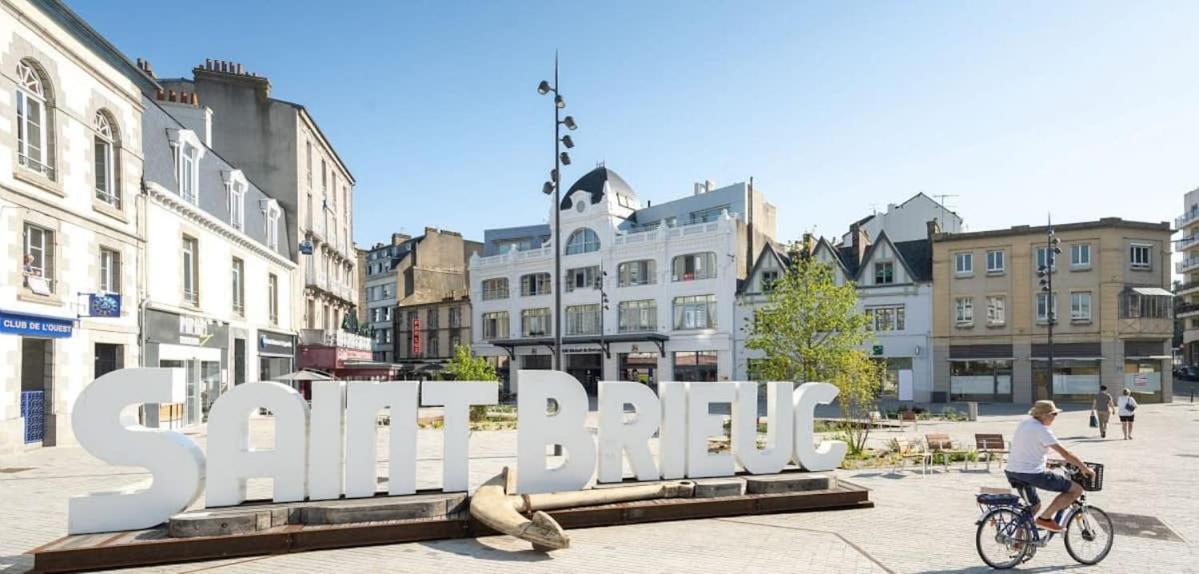 Le Nid Briochin Studio Au Coeur De Saint-Brieuc Exteriör bild